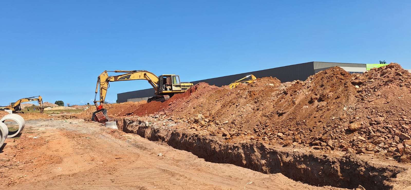 Terrassement et VRD pour plateforme logistique : méthodologie chantier - Sofitrap Maroc