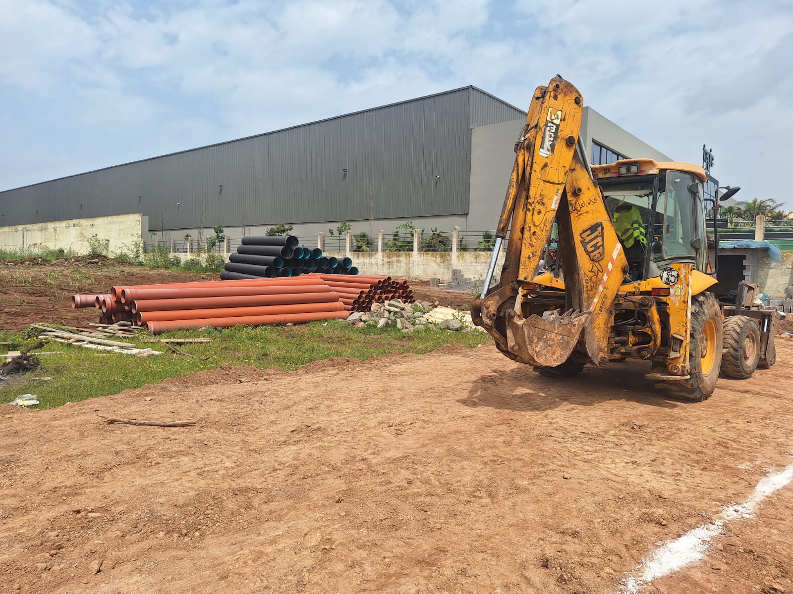 Chantier de terrassement et pose de canalisations Casablanca - Sofitrap
